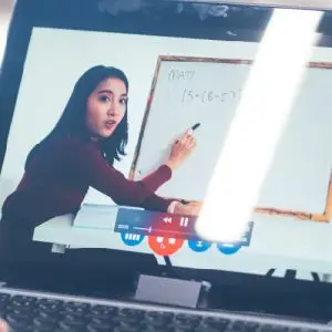 Implementación de aula virtual o web de suscripciones